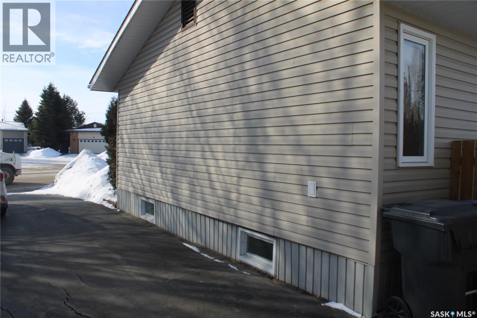 27 Morrison Drive, Yorkton, Saskatchewan  S3N 3W5 - Photo 33 - SK030434