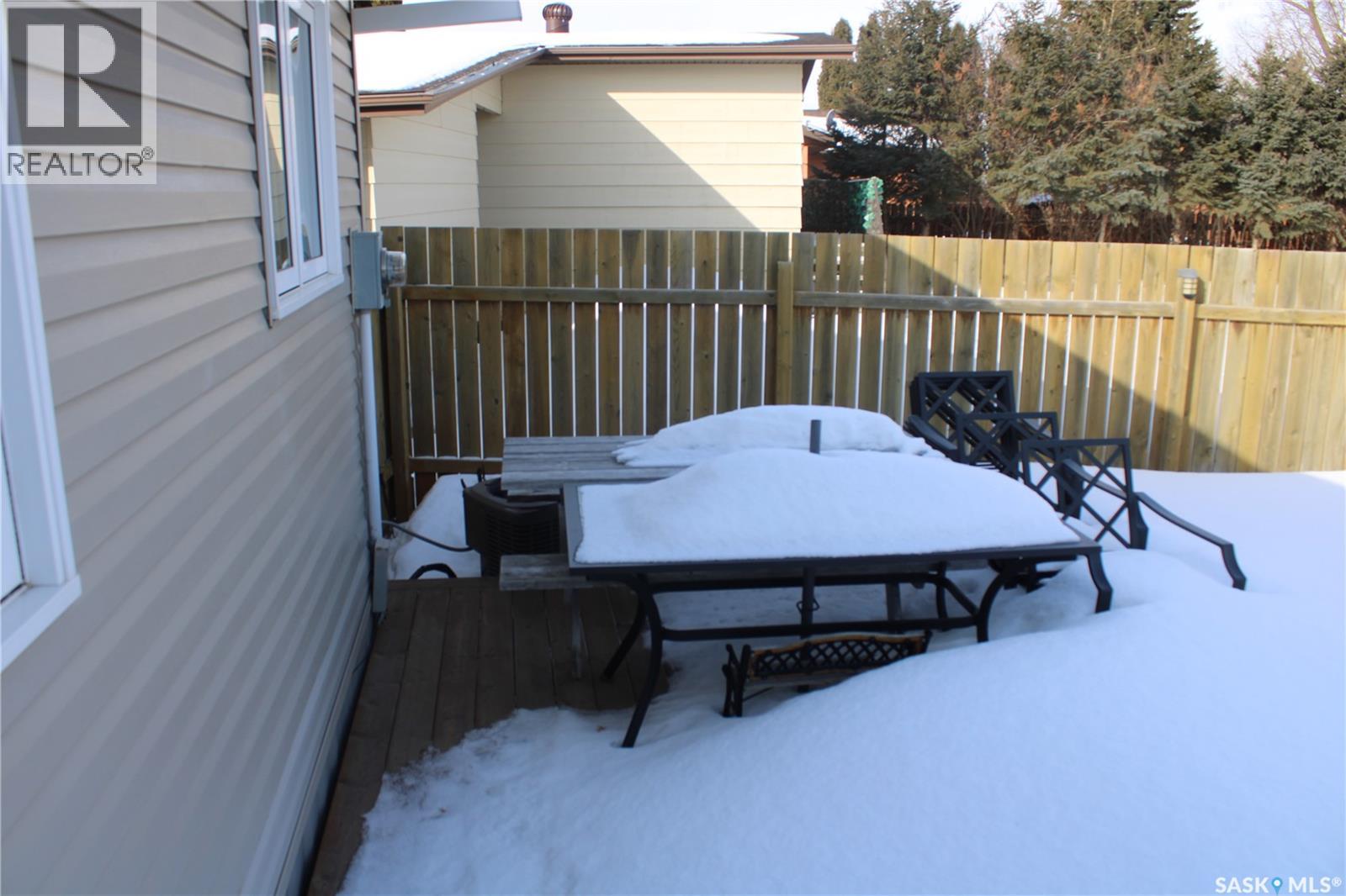 27 Morrison Drive, Yorkton, Saskatchewan  S3N 3W5 - Photo 35 - SK030434