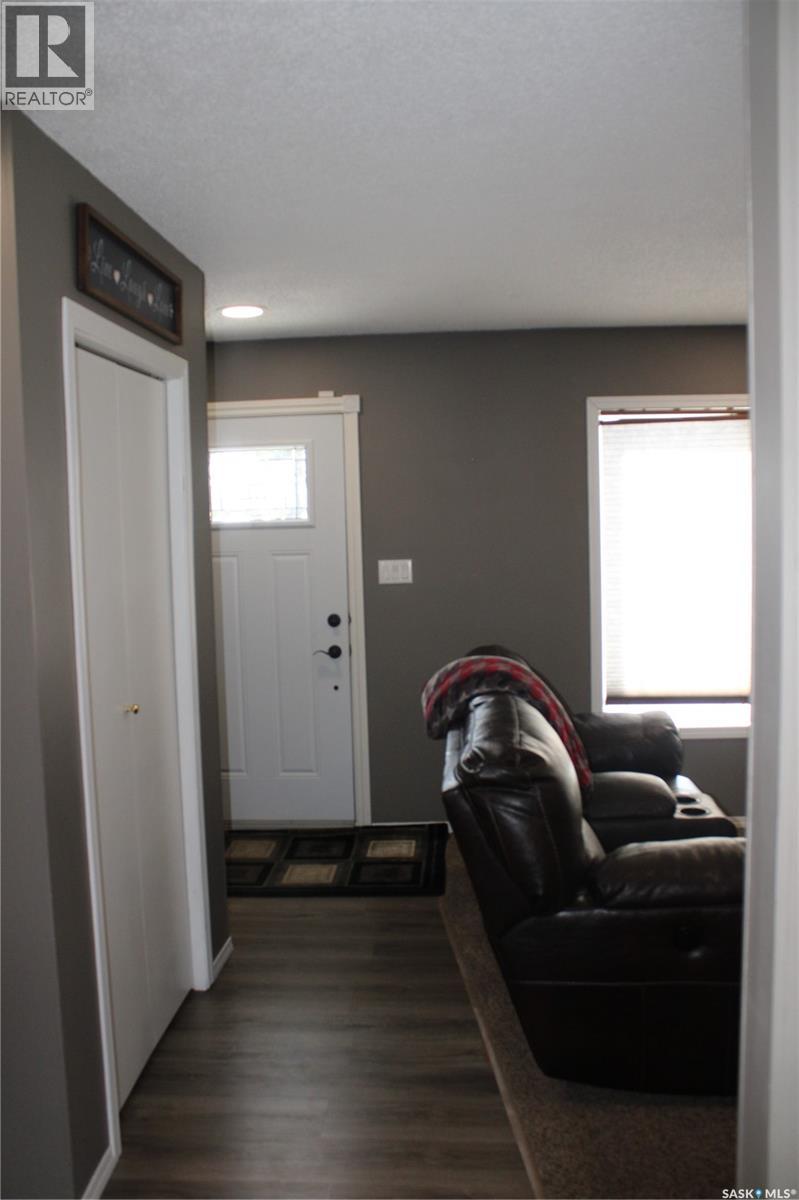 27 Morrison Drive, Yorkton, Saskatchewan  S3N 3W5 - Photo 9 - SK030434