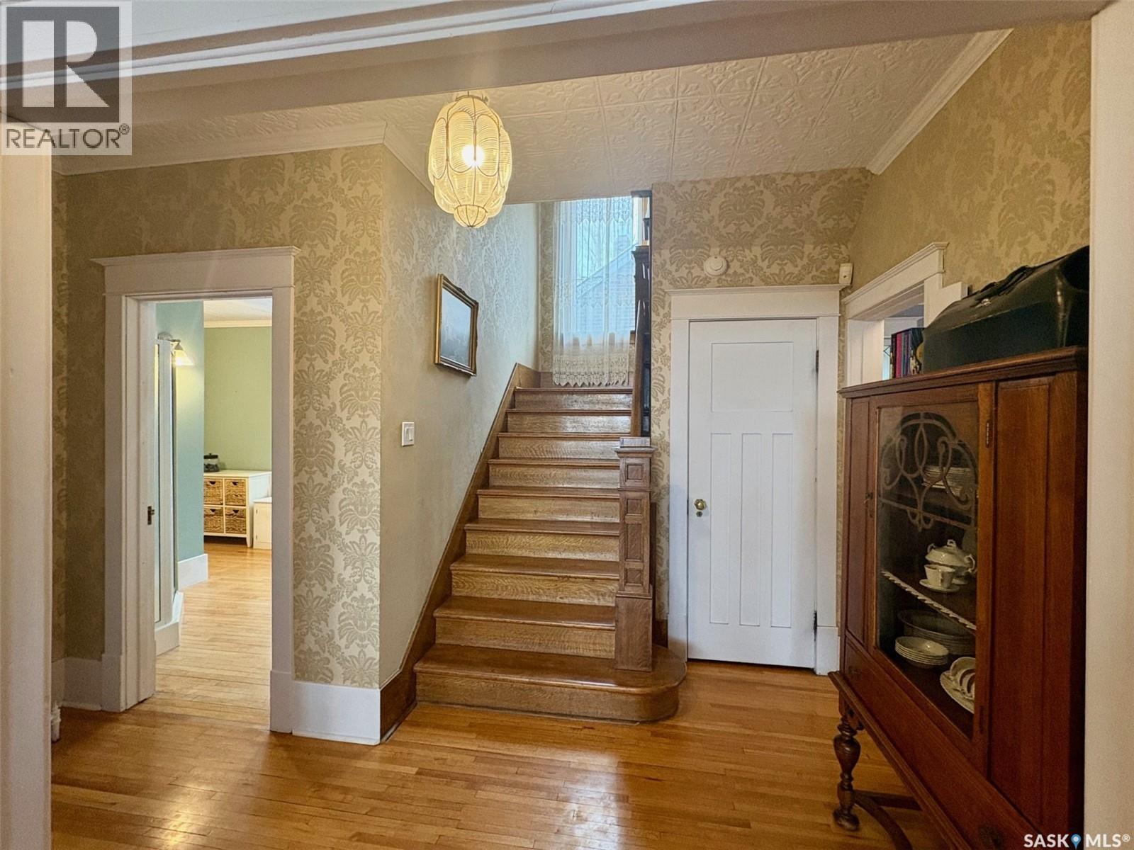 140 3rd Avenue N, Yorkton, Saskatchewan  S3N 1C5 - Photo 16 - SK030292