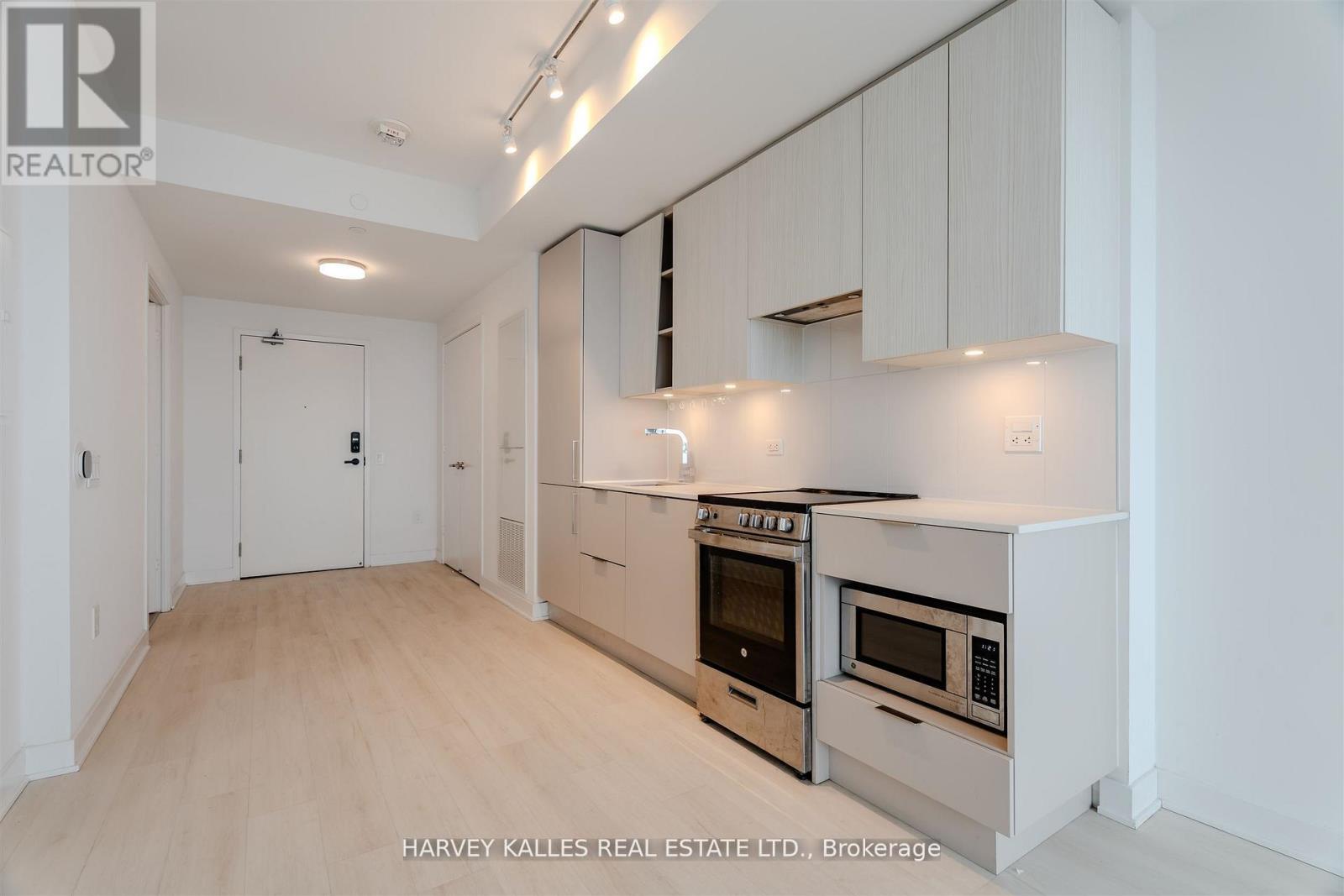 5211 - 3900 Confederation Parkway, Mississauga (City Centre), Ontario  L5B 0M3 - Photo 14 - W12882178