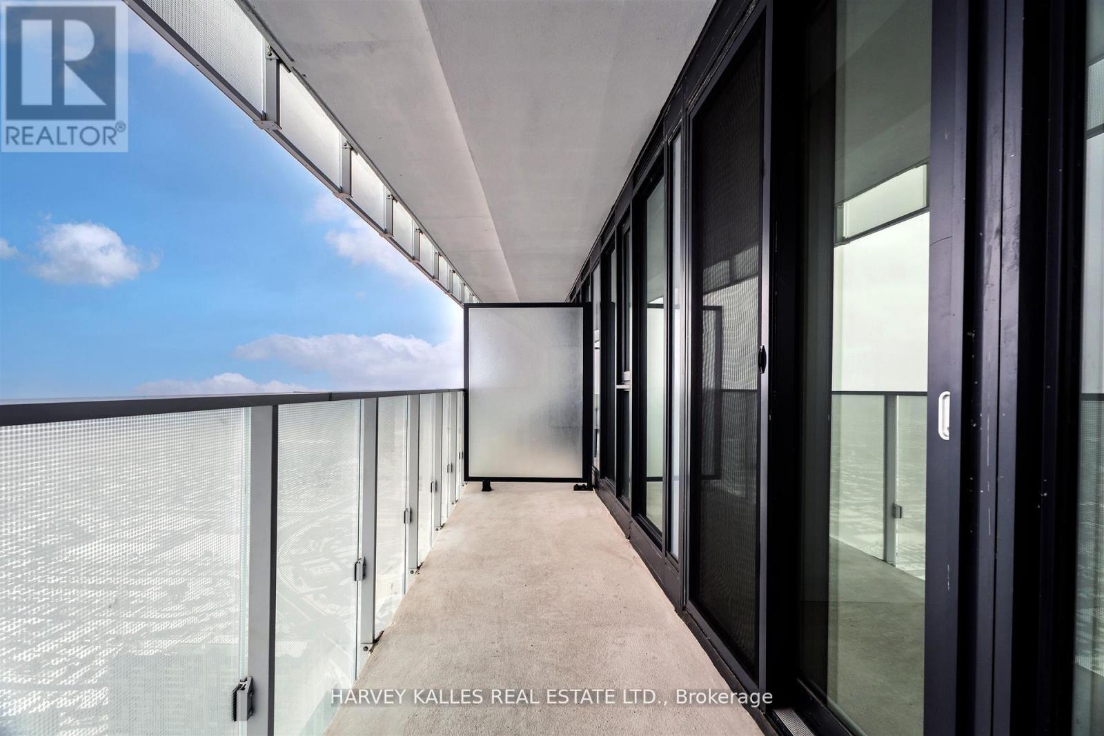 5211 - 3900 Confederation Parkway, Mississauga (City Centre), Ontario  L5B 0M3 - Photo 21 - W12882178