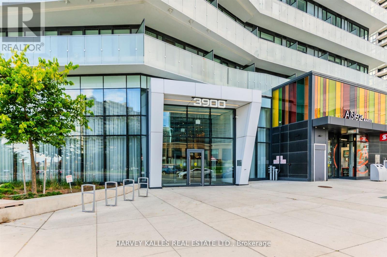 5211 - 3900 Confederation Parkway, Mississauga (City Centre), Ontario  L5B 0M3 - Photo 3 - W12882178