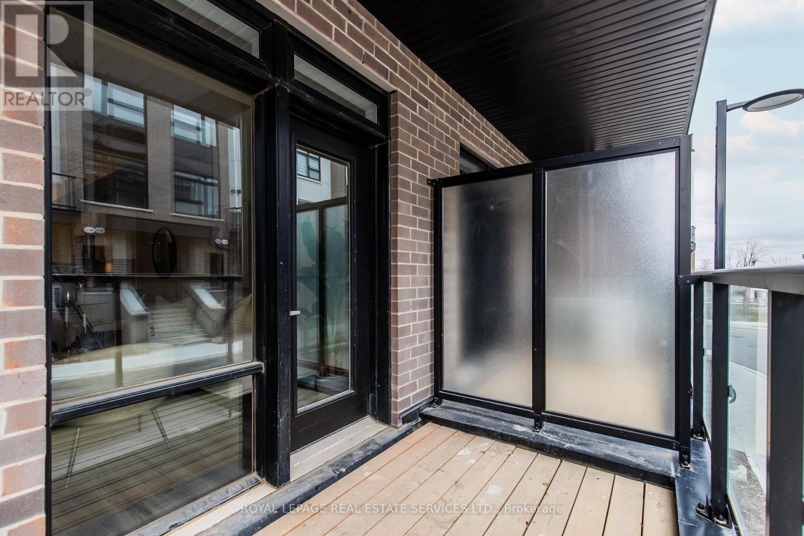 112 - 1597 Rose Way, Milton, Ontario  L9E 1N4 - Photo 15 - W12882216