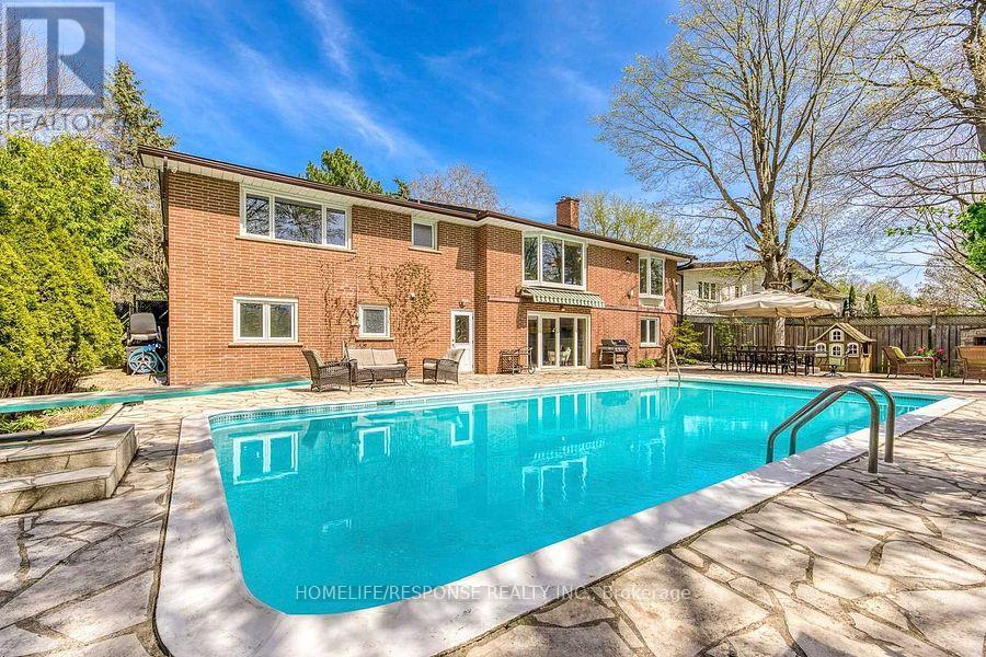 3640 Burnbrae Drive, Mississauga, Ontario  L5C 2N7 - Photo 35 - W12882236