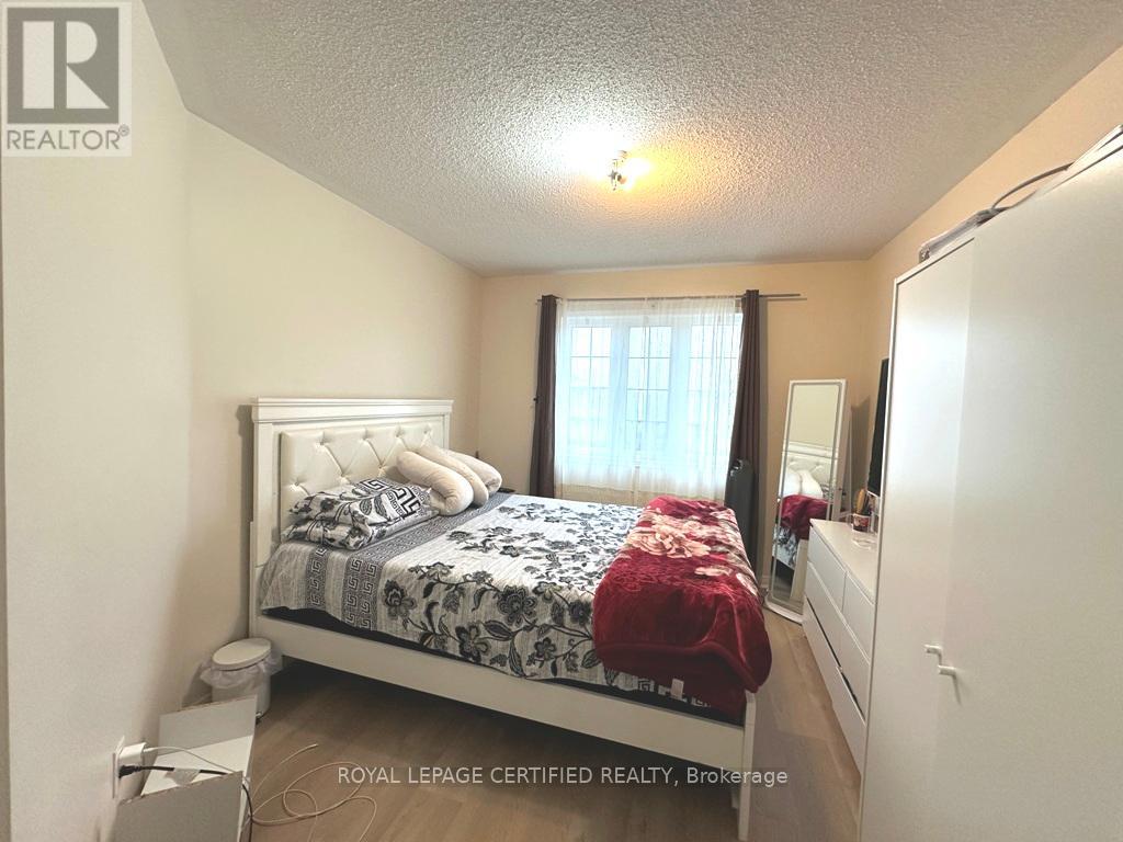 3271 Flagstone Drive, Mississauga, Ontario  L5M 7T8 - Photo 24 - W12882306
