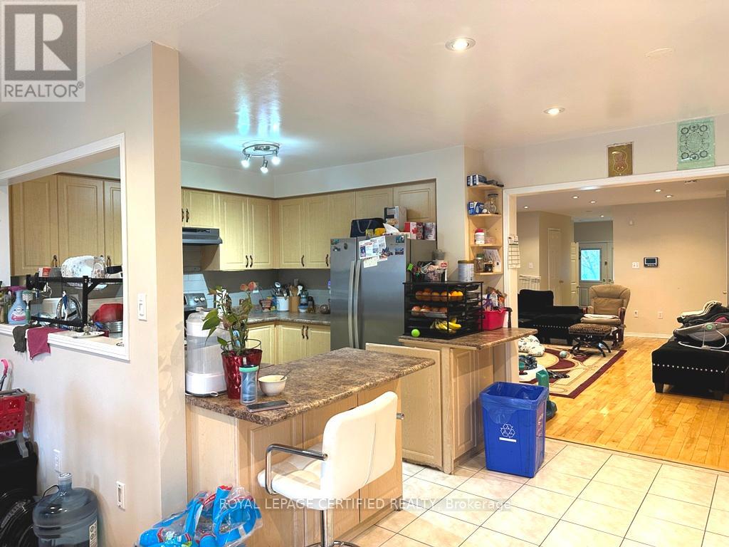 3271 Flagstone Drive, Mississauga, Ontario  L5M 7T8 - Photo 9 - W12882306