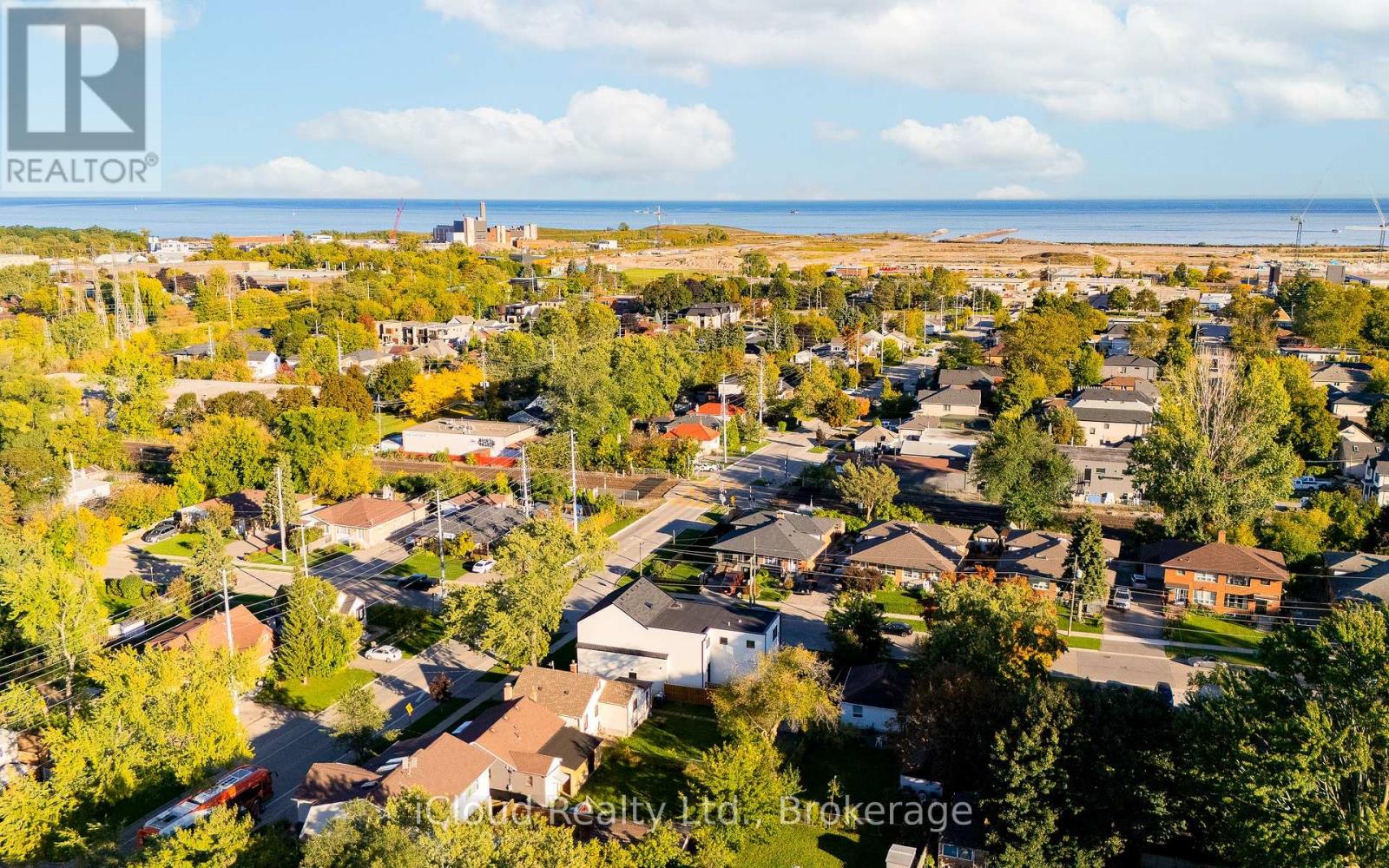 1140 Ogden Avenue, Mississauga, Ontario  L5E 2G9 - Photo 50 - W12882312