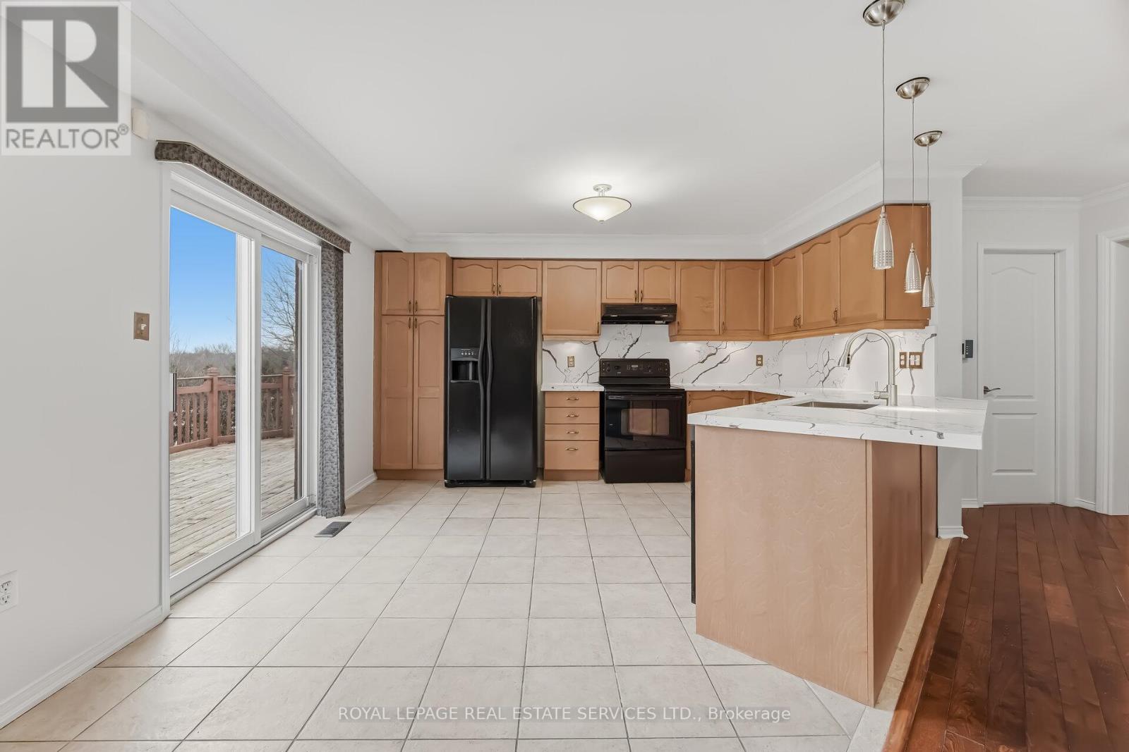 20 Dells Crescent, Brampton, Ontario  L7A 2K4 - Photo 19 - W12882376