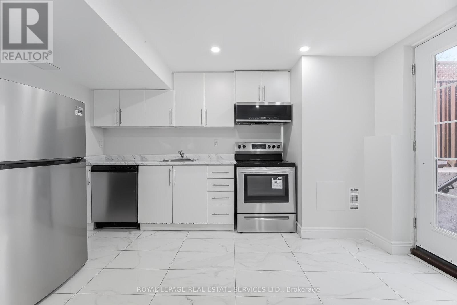 20 Dells Crescent, Brampton, Ontario  L7A 2K4 - Photo 28 - W12882376