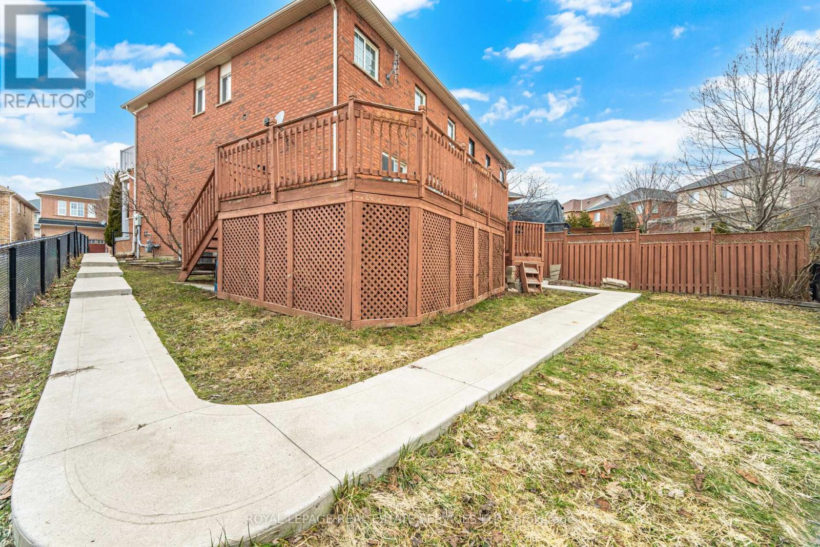 20 Dells Crescent, Brampton, Ontario  L7A 2K4 - Photo 39 - W12882376