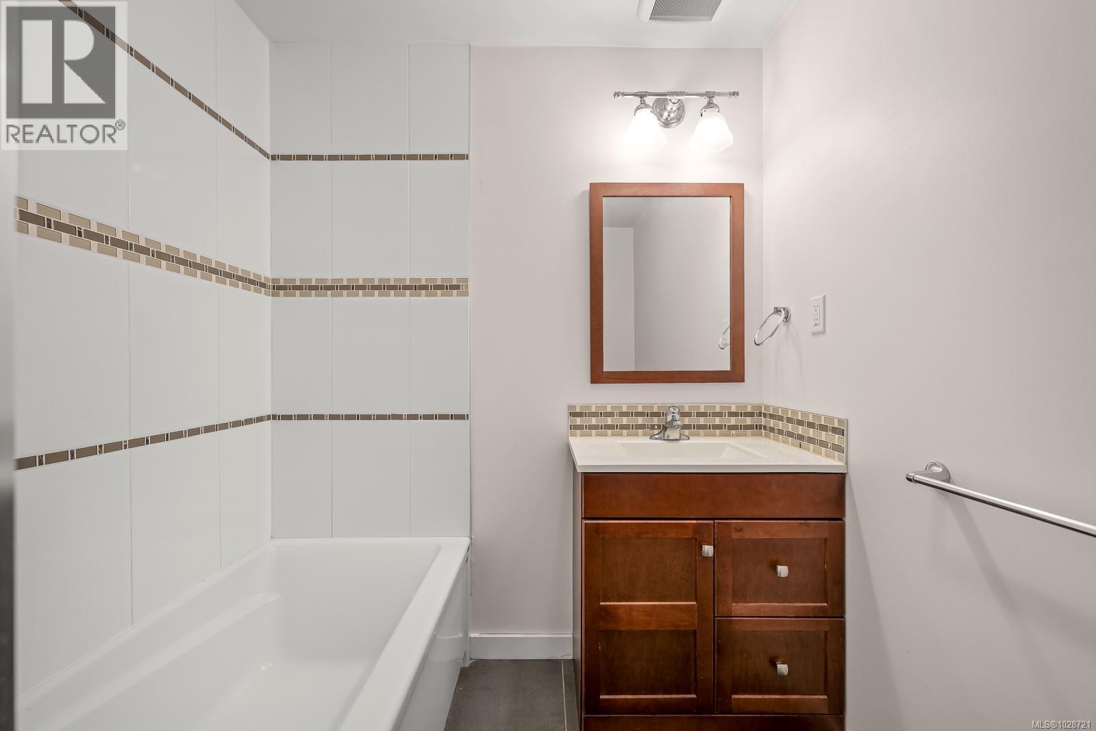 9900 Greenhill Rd, Denman Island, British Columbia  V0R 1T0 - Photo 20 - 1028721