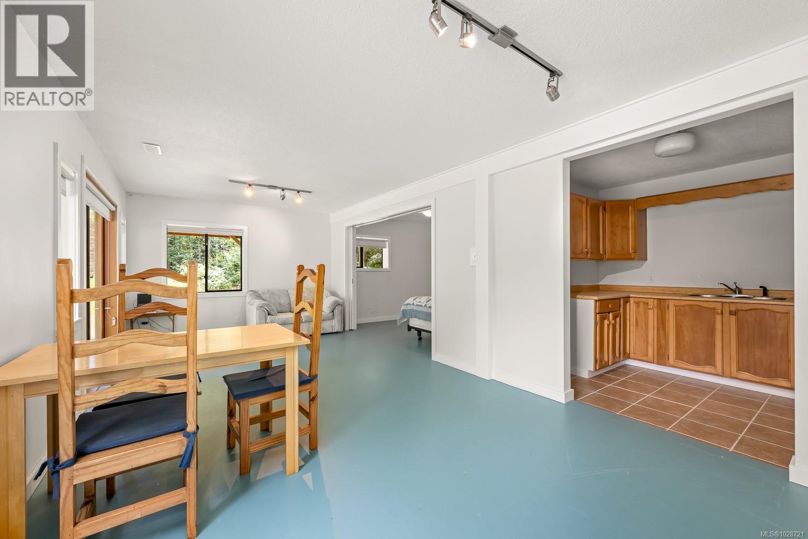 9900 Greenhill Rd, Denman Island, British Columbia  V0R 1T0 - Photo 22 - 1028721