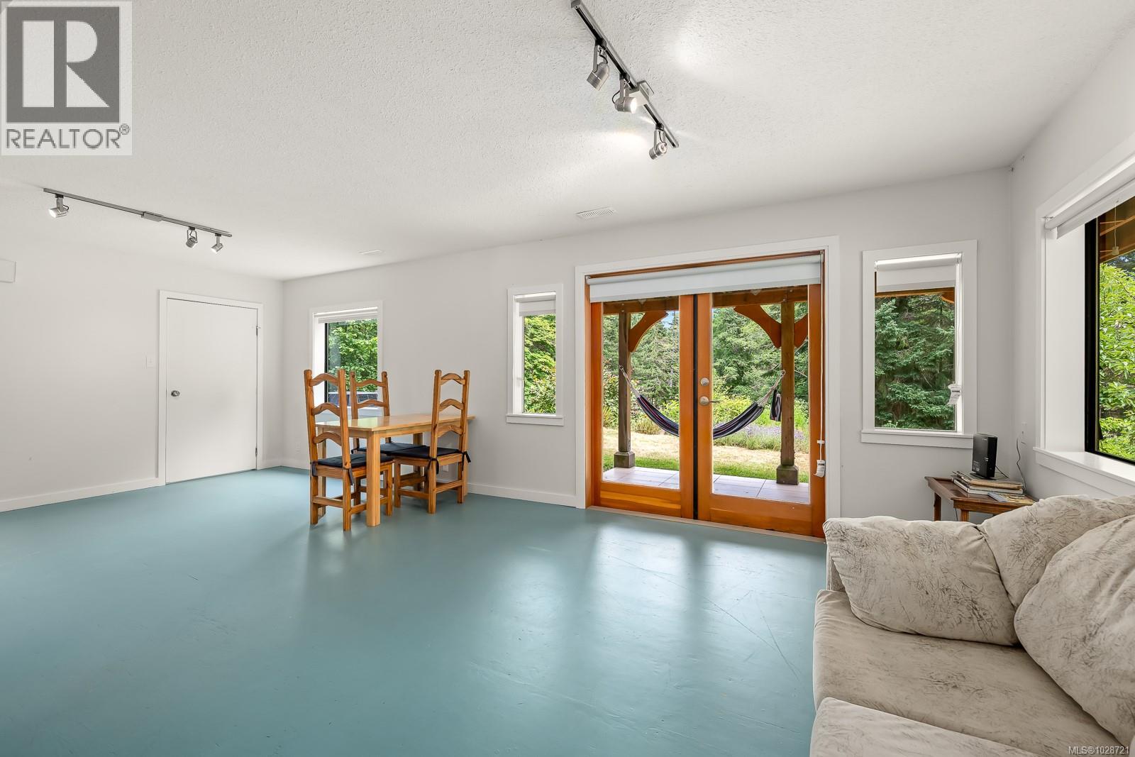 9900 Greenhill Rd, Denman Island, British Columbia  V0R 1T0 - Photo 24 - 1028721