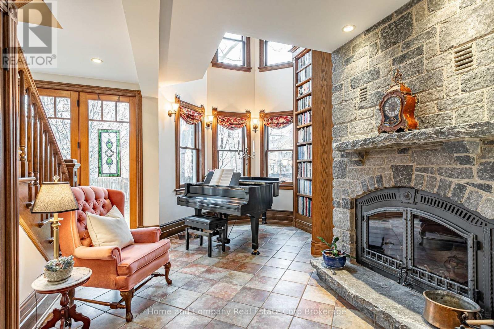 191 Cobourg Street, Stratford, Ontario  N5A 3E9 - Photo 10 - X12879678