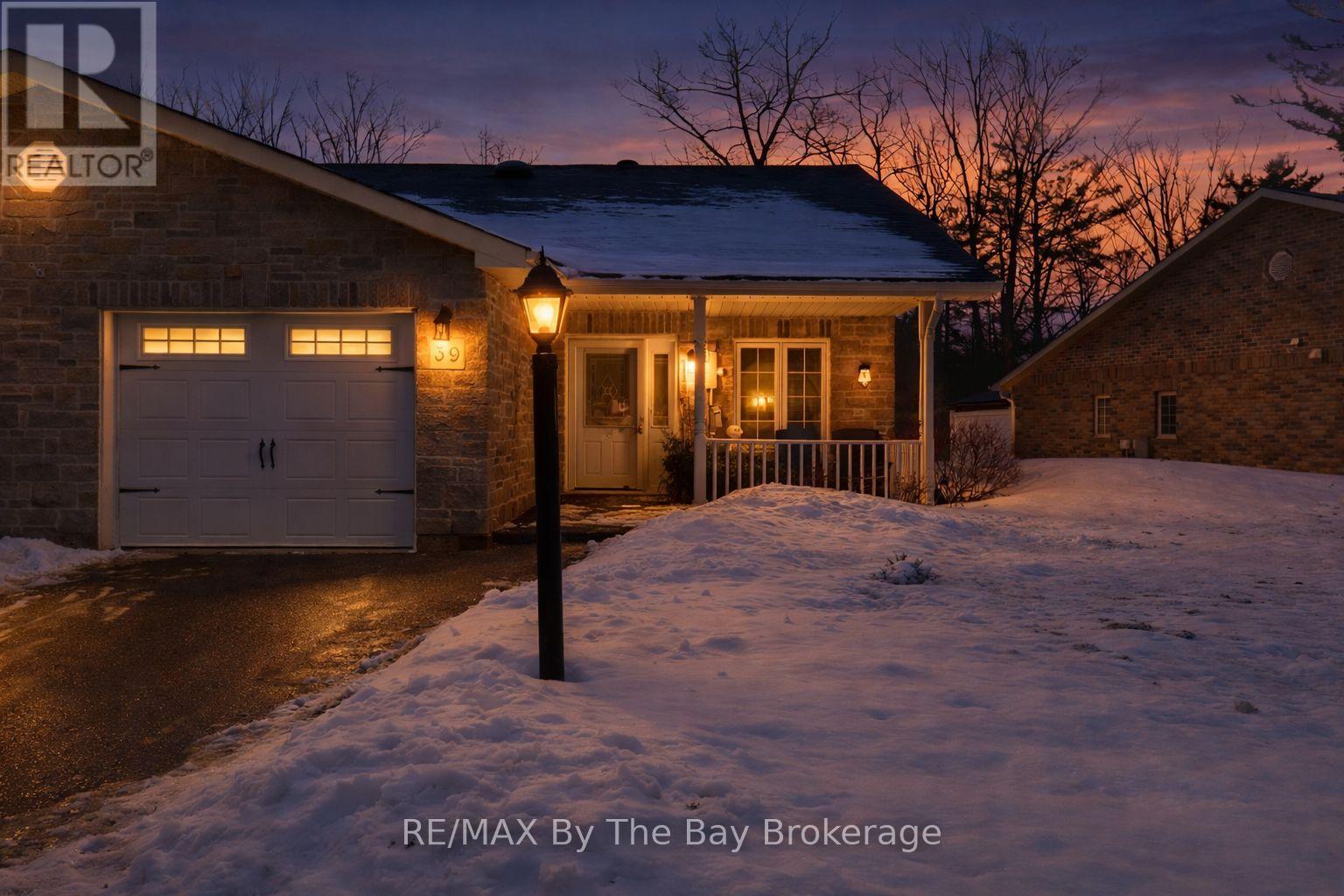 39 Greenway Drive, Wasaga Beach, Ontario  L9Z 0E6 - Photo 26 - S12691016