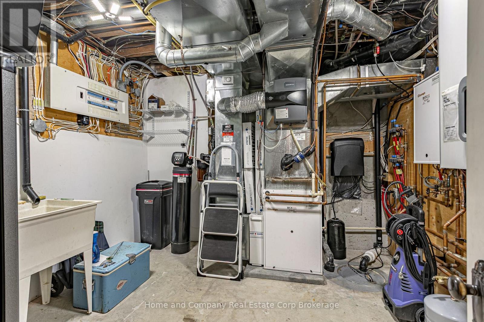 191 Cobourg Street, Stratford, Ontario  N5A 3E9 - Photo 34 - X12879678