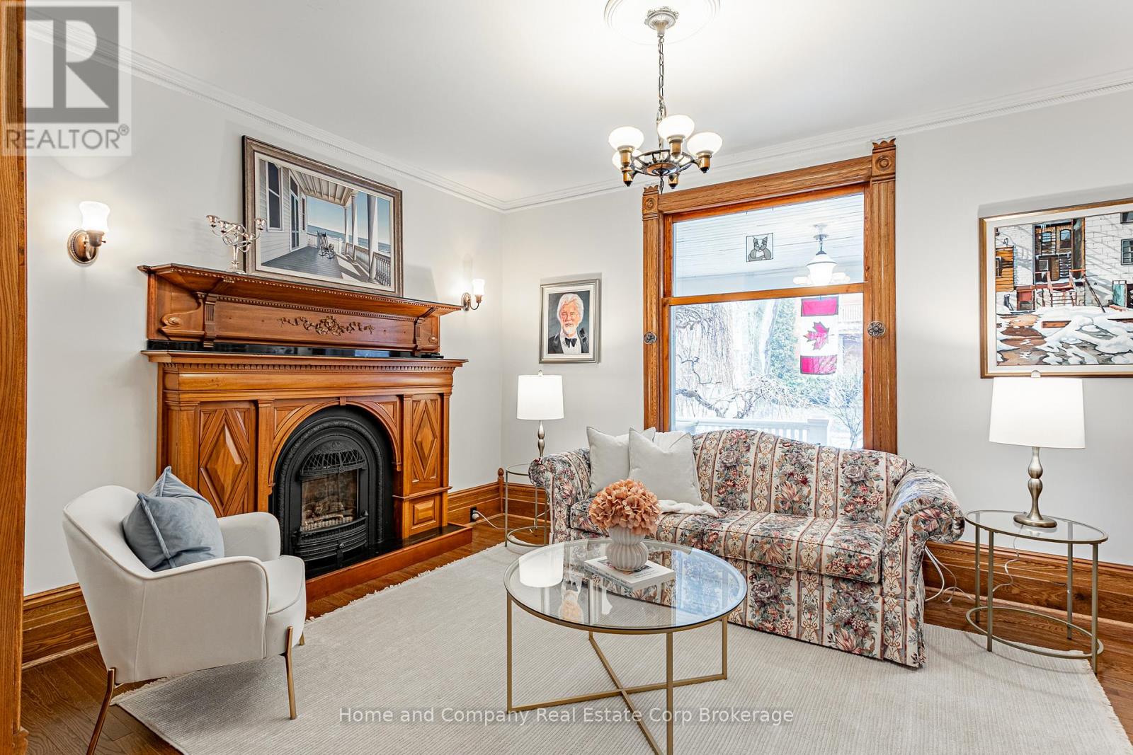 191 Cobourg Street, Stratford, Ontario  N5A 3E9 - Photo 4 - X12879678