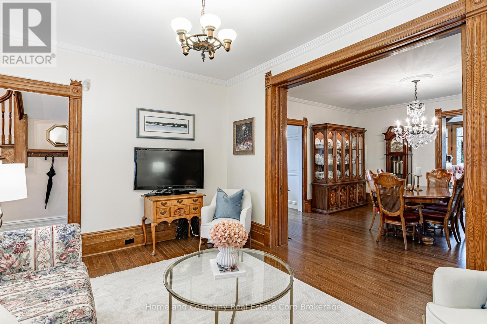 191 Cobourg Street, Stratford, Ontario  N5A 3E9 - Photo 5 - X12879678