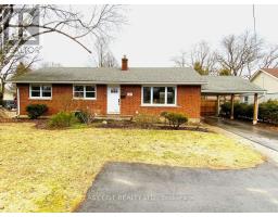 345 HEAD STREET N, Strathroy-Caradoc, Ontario