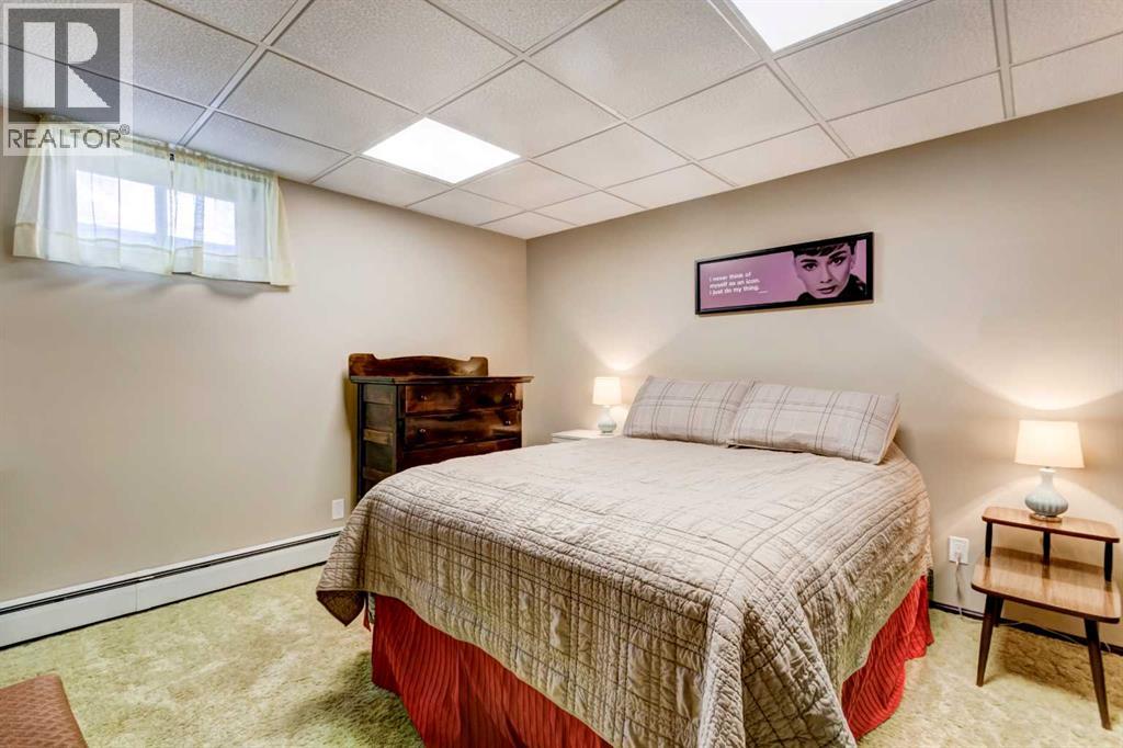 703 Memorial Avenue, Vulcan, Alberta  T0L 2B0 - Photo 31 - A2293238