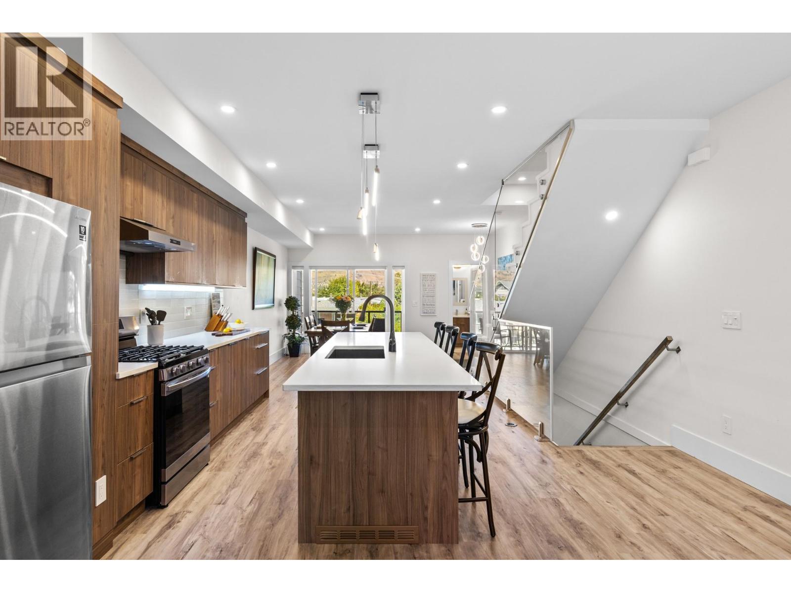 18 Loon Crescent Unit# 3, Osoyoos, British Columbia  V0H 1V1 - Photo 2 - 10360754