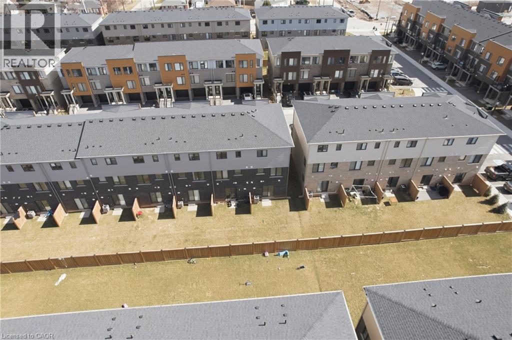 32 Radison Lane, Hamilton, Ontario  L8H 0B5 - Photo 27 - 40812121