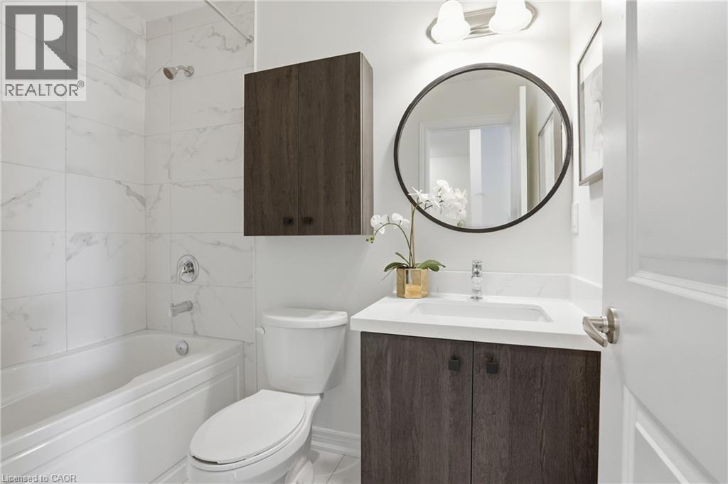 32 Radison Lane, Hamilton, Ontario  L8H 0B5 - Photo 17 - 40812121