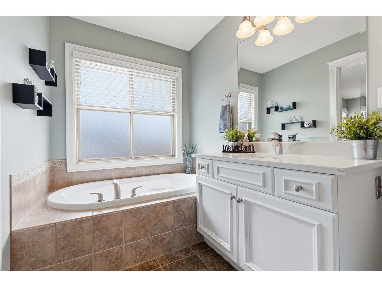 45368 Wells Road, Sardis West Vedder, Chilliwack, British Columbia  V2R 1H3 - Photo 17 - R3099548