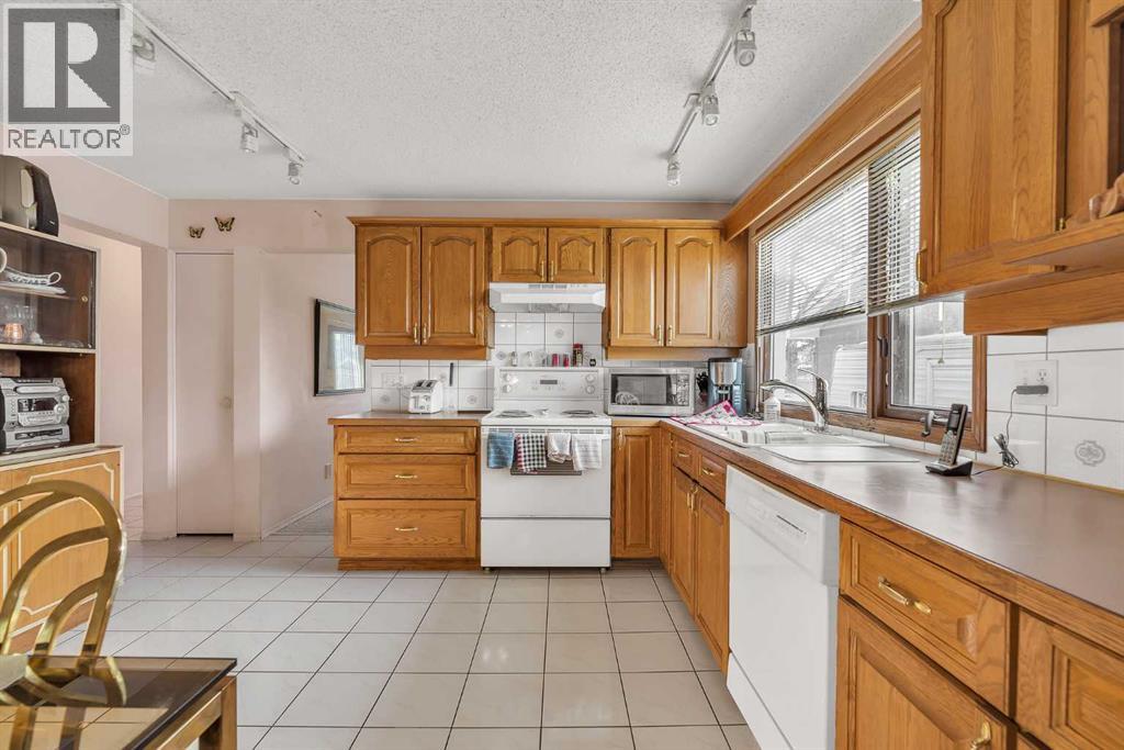 55 Midlake Place Se, Calgary, Alberta  T2X 1J2 - Photo 12 - A2292136