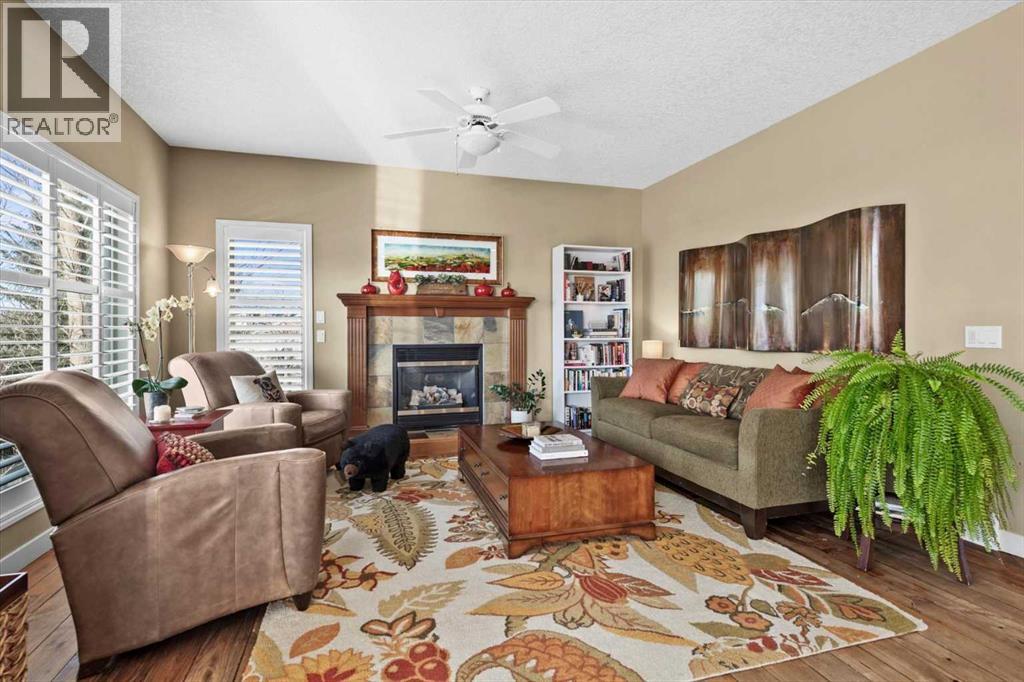 290 Tuscany Ridge Park Nw, Calgary, Alberta  T3L 2H8 - Photo 9 - A2292403