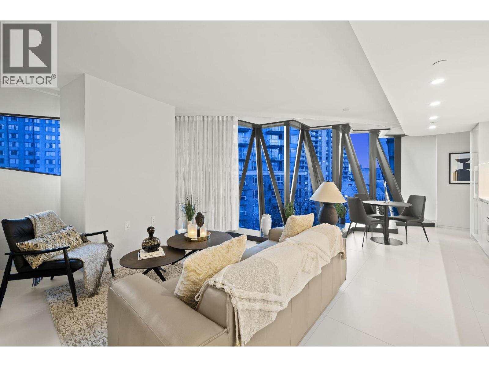 703 1033 Nelson Drive, Vancouver, British Columbia  V6E 0E5 - Photo 6 - R3099670