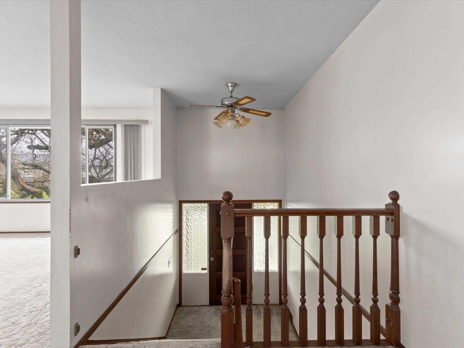 45240 Trutch Avenue, Chilliwack Proper West, Chilliwack, British Columbia  V2P 6V6 - Photo 5 - R3098908