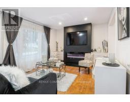 32 HARLAND CRESCENT, Ajax, Ontario