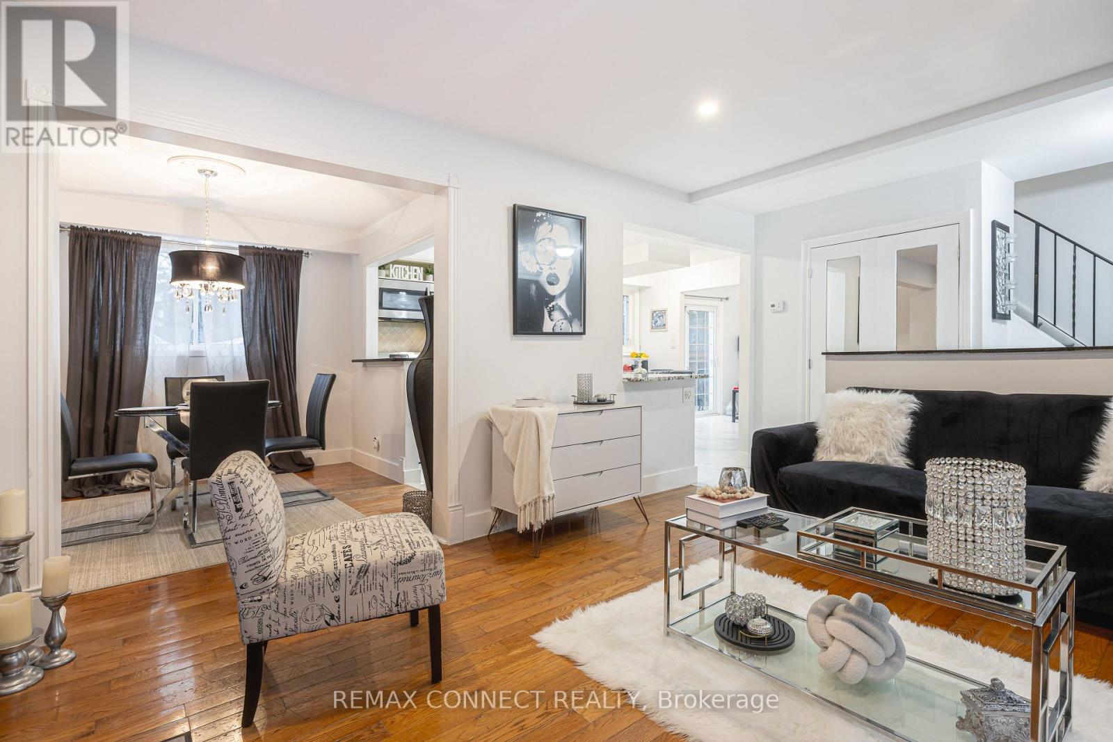 32 Harland Crescent, Ajax, Ontario  L1S 1J9 - Photo 10 - E12751326