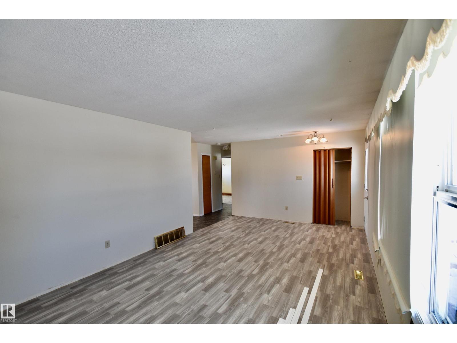 4614 45 St, St. Paul Town, Alberta  T0A 3A3 - Photo 9 - E4477467