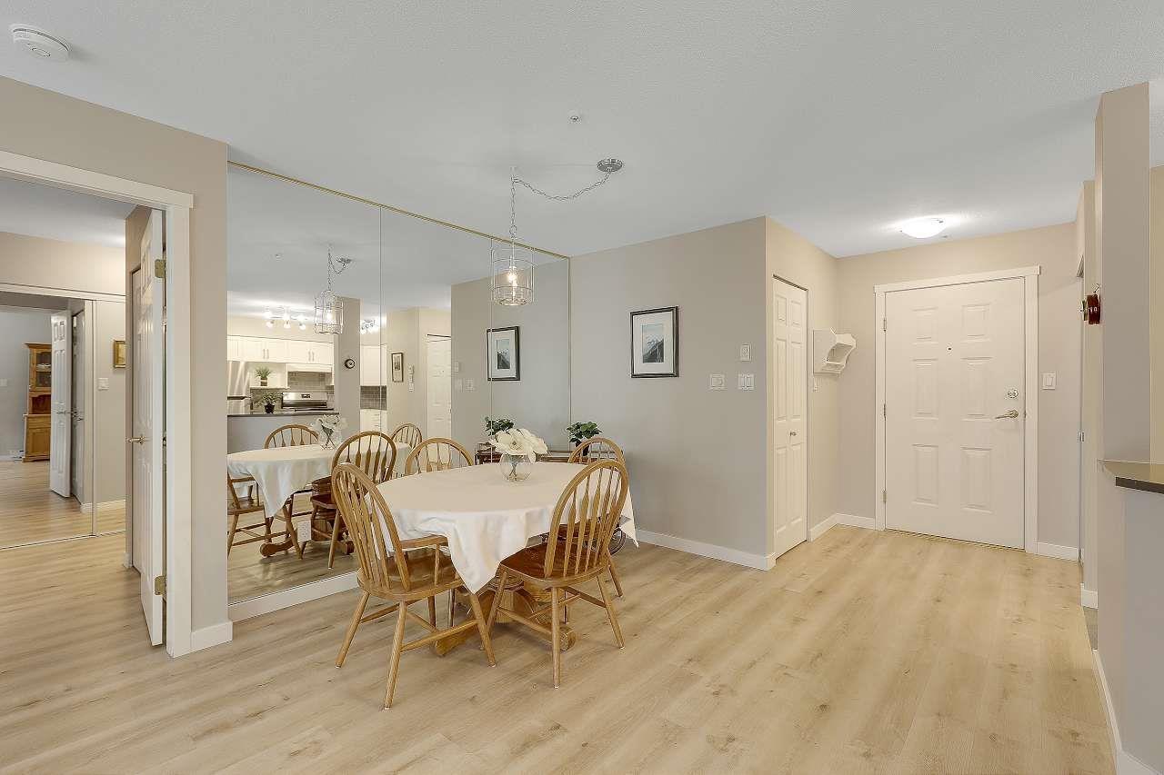 208 1576 Merklin Street, White Rock, British Columbia  V4B 4K2 - Photo 6 - R3099489