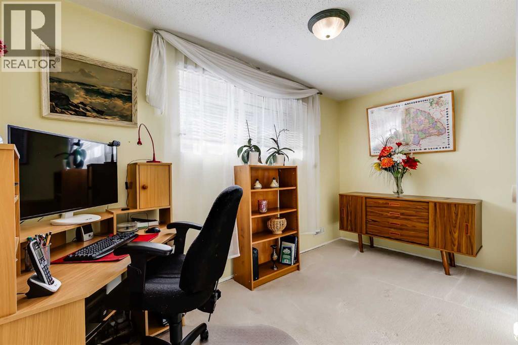 107 Bedwood Bay Ne, Calgary, Alberta  T3K 1M1 - Photo 16 - A2290457