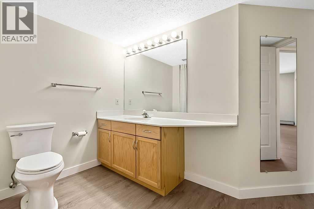 1103, 1103 Hawksbrow Point Nw, Calgary, Alberta  T3G 4C9 - Photo 19 - A2292667