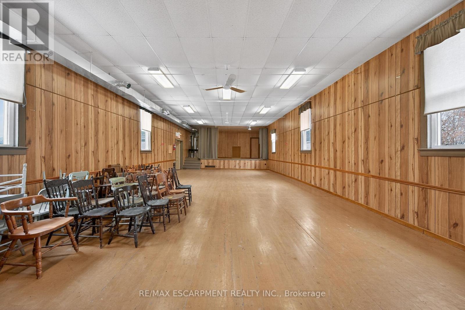 952 Concession 2 Walpole, Haldimand (Nanticoke), Ontario  N0A 1L0 - Photo 5 - X12882438