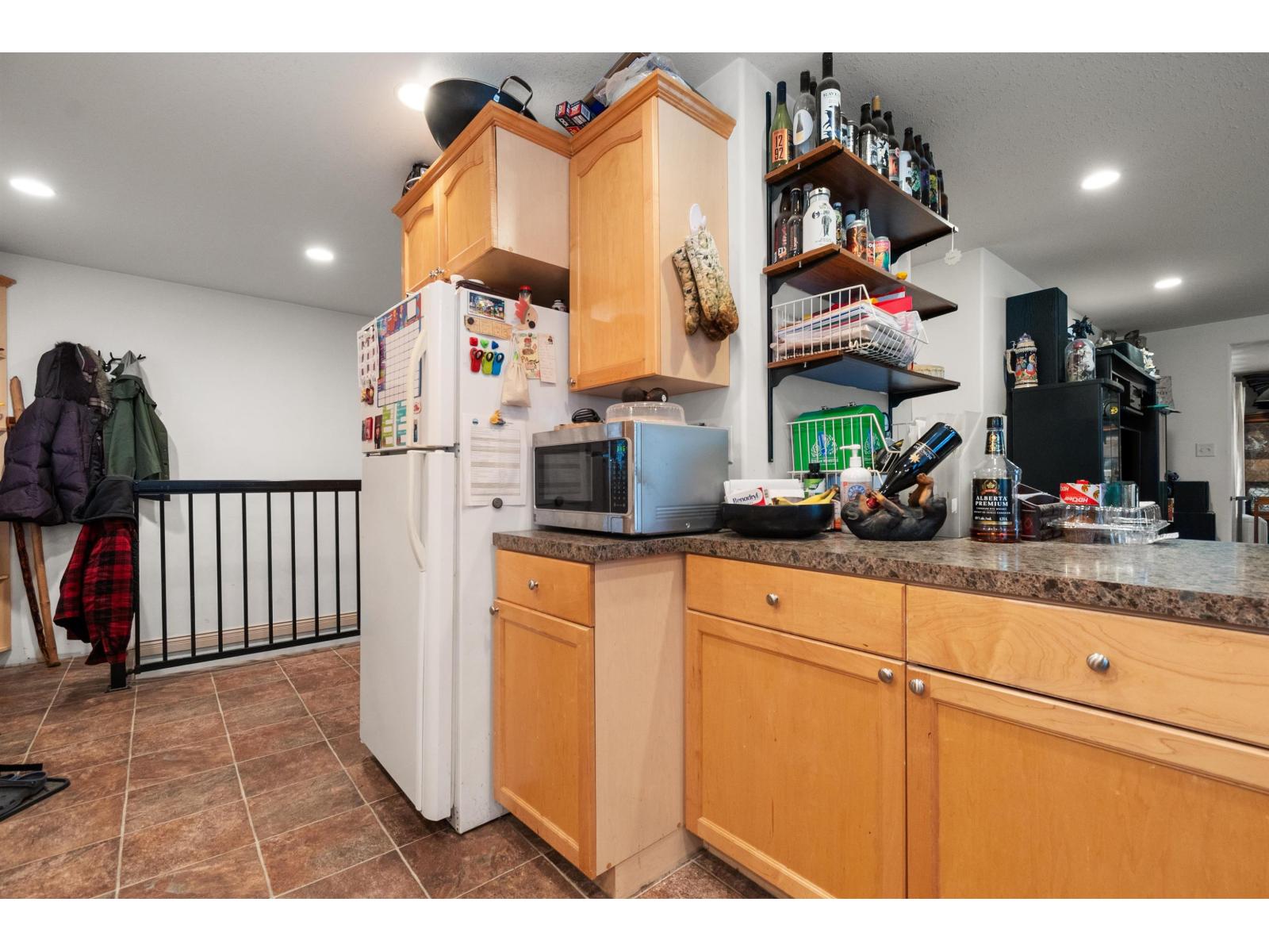 439 5th Avenue, Hope, Hope, British Columbia  V0X 1L0 - Photo 8 - R3099600