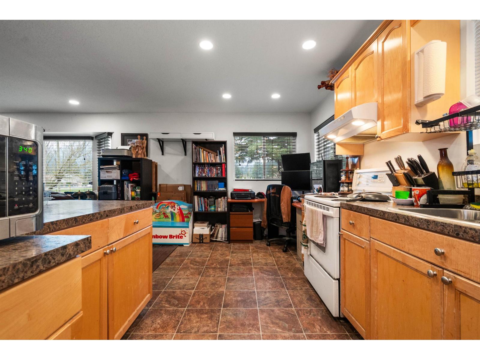 439 5th Avenue, Hope, Hope, British Columbia  V0X 1L0 - Photo 7 - R3099600