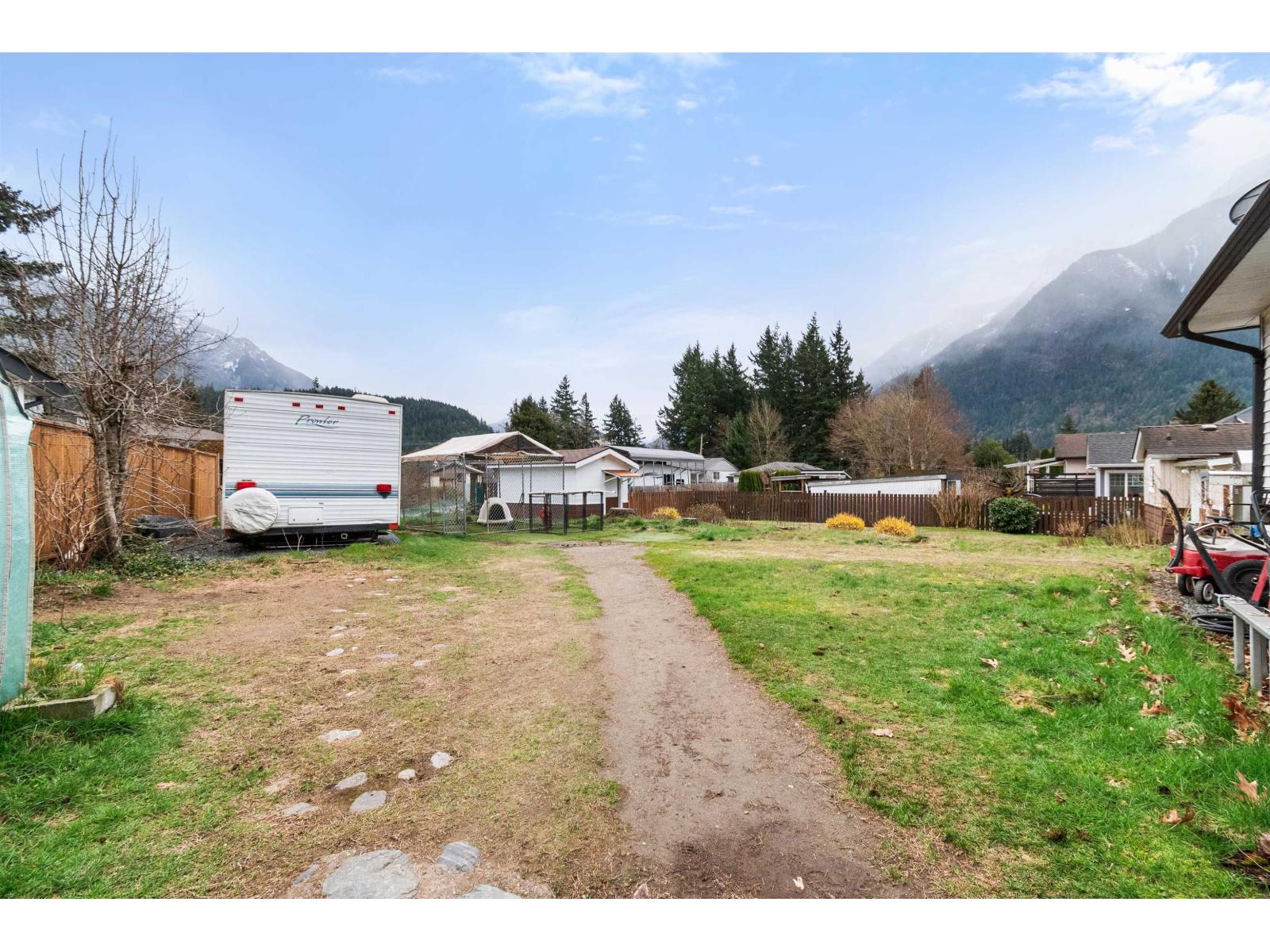 439 5th Avenue, Hope, Hope, British Columbia  V0X 1L0 - Photo 24 - R3099600