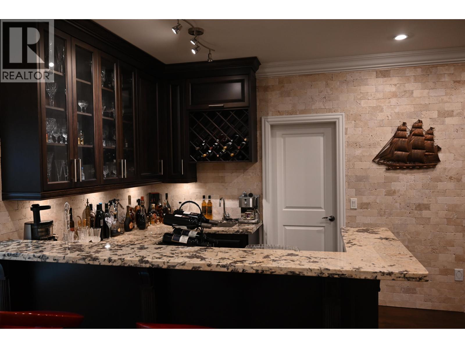 1985 W 52nd Avenue, Vancouver, British Columbia  V6P 1J6 - Photo 13 - R3099571