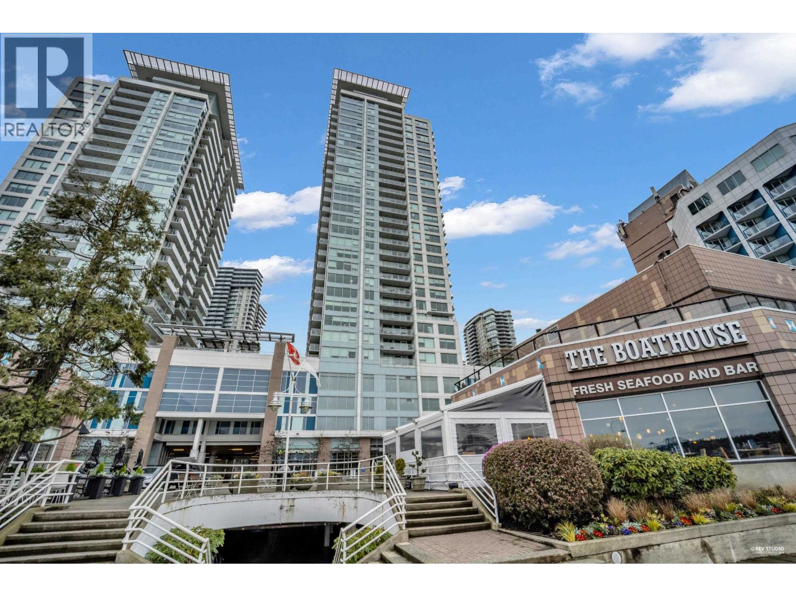 811 908 QUAYSIDE DRIVE, new westminster, British Columbia