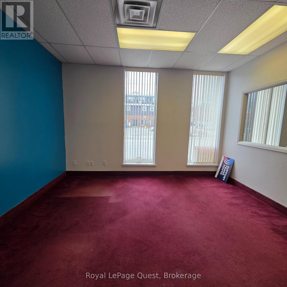 102 - 17 Colborne Street E, Orillia, Ontario  L3V 1T4 - Photo 16 - S12387926