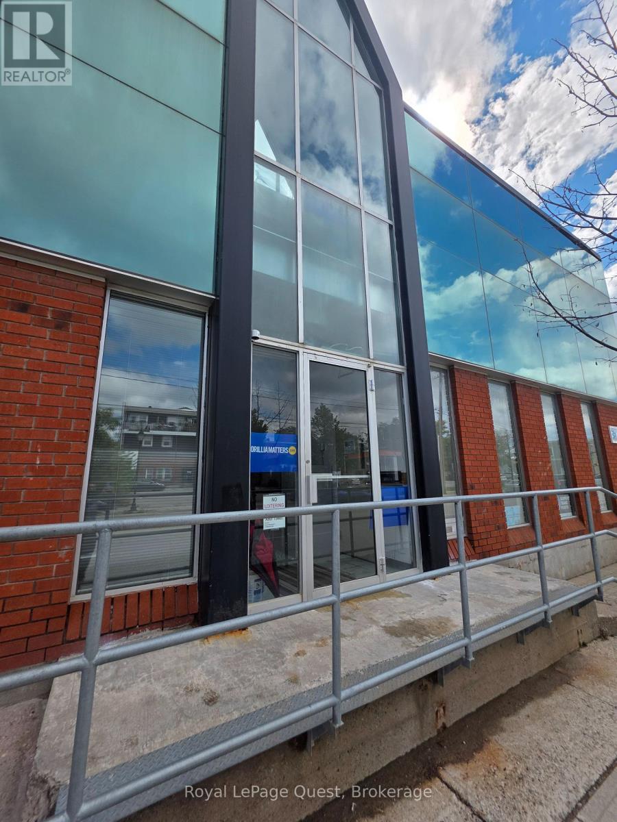 102 - 17 Colborne Street E, Orillia, Ontario  L3V 1T4 - Photo 5 - S12387926