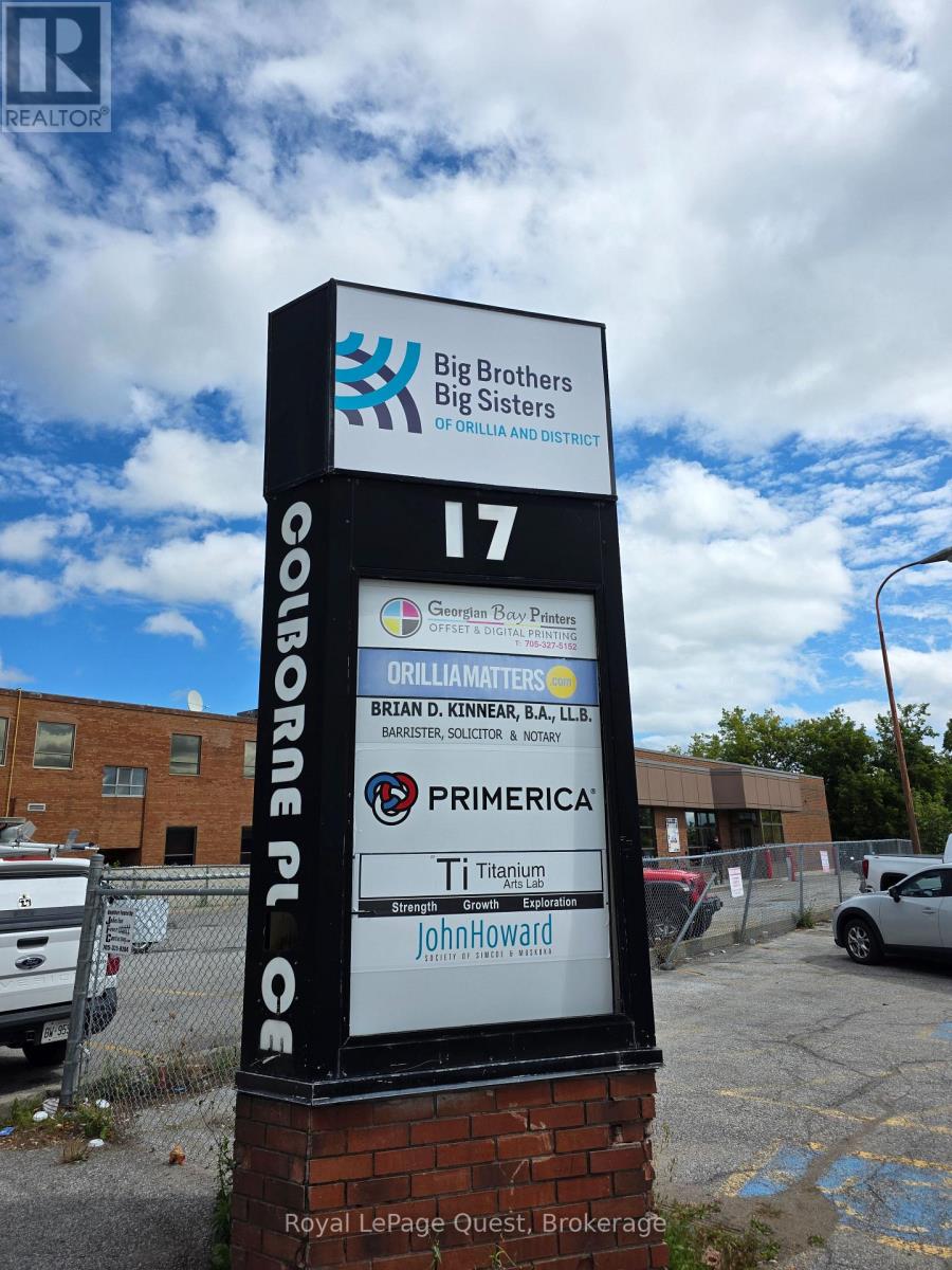 102 - 17 Colborne Street E, Orillia, Ontario  L3V 1T4 - Photo 3 - S12387926