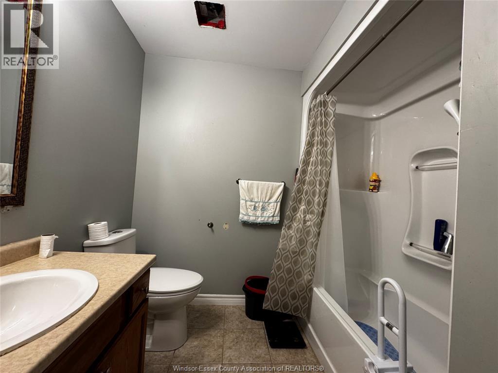 11814 Rockland Street, Windsor, Ontario N8P 1Z9 - Photo 14 - 26005361