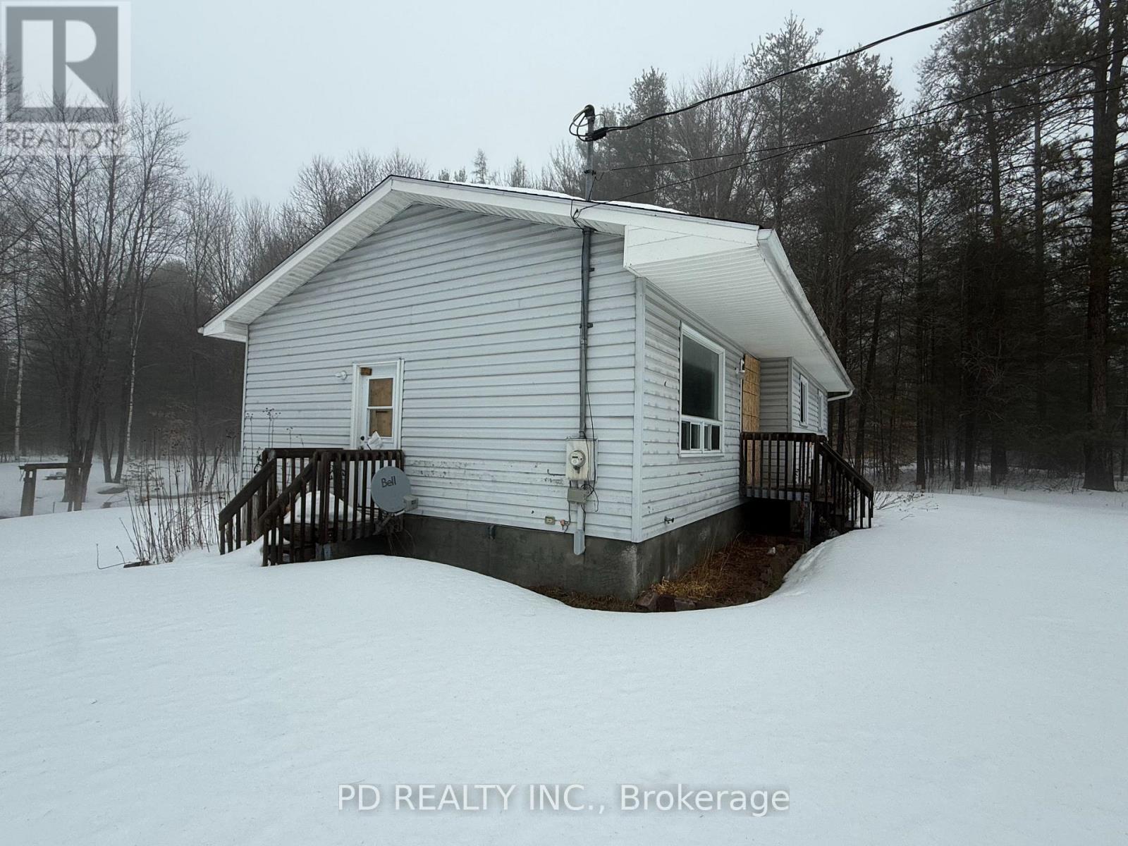 161 Glastonbury Road, Addington Highlands (Addington Highlands), Ontario  K0H 2G0 - Photo 6 - X12882502